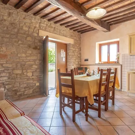 Two-bedroom In Gubbio -pg- Διαμέρισμα